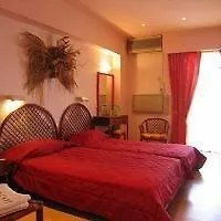 Hotel Les Amis Vári